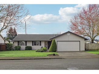 15811 NE 35th St, Vancouver, WA 98682