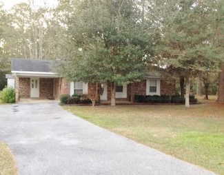 10105 Dawnview Way, Moss Point, MS 39562