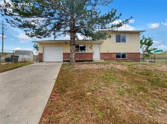 4518 Chamberlin Ct S, Colorado Springs, CO 80906