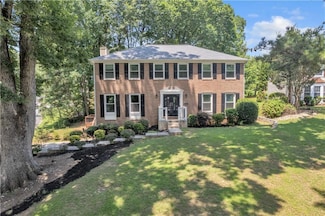 6960 Whispering Oaks Ct, Stone Mountain, GA 30087