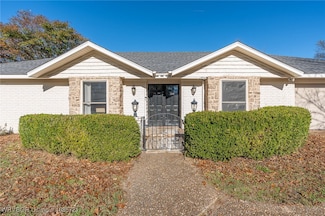 7107 Riviera Dr, Fort Smith, AR 72903