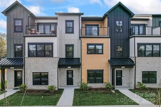 710 Falling Oak Alley Unit 17, Huntersville, NC 28078