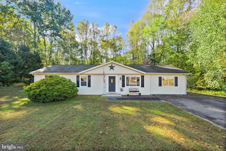 12 Turner Dr, Stafford, VA 22556
