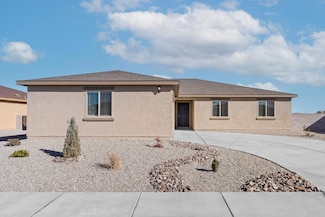 2520 Desi Loop, Belen, NM 87002