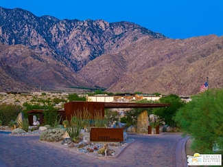 2214 Morning Vista Dr, Palm Springs, CA 92262
