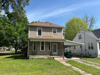 421 S 3rd St, Breese, IL 62230