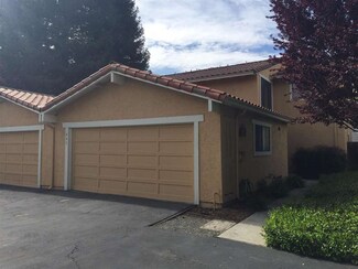 441 Leahy St, Redwood City, CA 94061