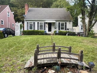 84 Barlow St, Bristol, CT 06010