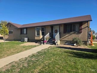 2212 Aries Dr, Nampa, ID 83651