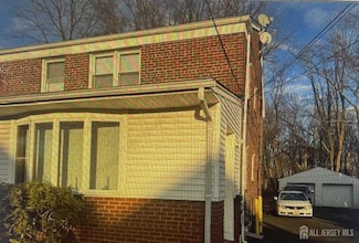 685 Audrey Dr, Rahway, NJ 07065