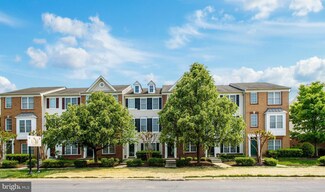 42894 Conrad Terrace, Chantilly, VA 20152