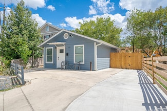 522 Leigh St, San Antonio, TX 78210