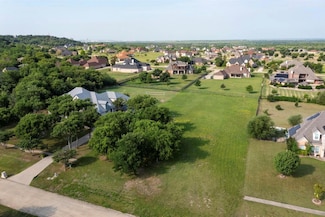 2488 Creekwood Dr, Cedar Hill, TX 75104