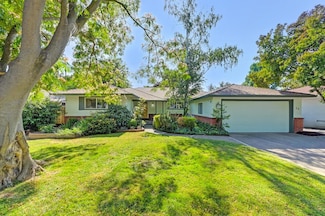 45 Sandburg Dr, Sacramento, CA 95819