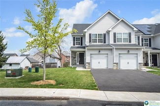 3022 N 3rd St, Whitehall, PA 18052