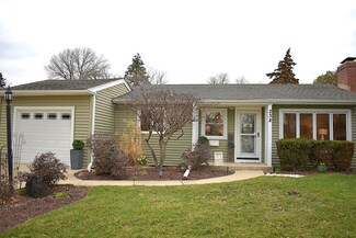 238 W Washington Blvd, Lombard, IL 60148