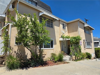 1125 N Clark St Unit B, West Hollywood, CA 90069
