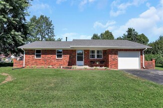 170 Roundelay Dr, Franklin, IN 46131