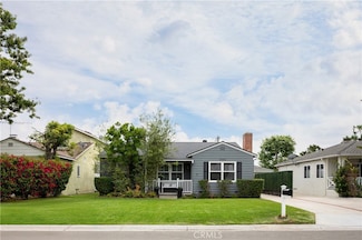 2662 Riverside Dr, Costa Mesa, CA 92627