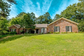 9 Stonewood Ct, Columbus, GA 31904