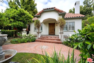 521 Westbourne Dr, West Hollywood, CA 90048