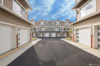 7234 212th St SW Unit B, Edmonds, WA 98026
