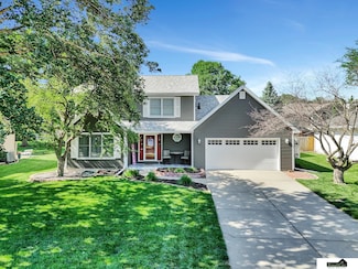 3718 Timberline Ct, Lincoln, NE 68506