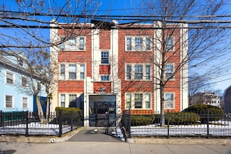 99 Franklin St, Lynn, MA 01902