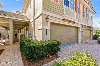 555 Hedgewood Dr, Saint Augustine, FL 32092