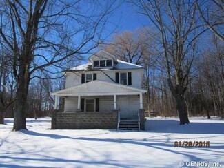 6735 Rotterdam Rd, Sodus, NY 14551