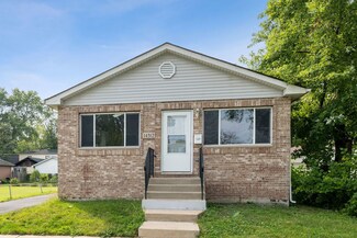 14312 Lawndale Ave, Midlothian, IL 60445