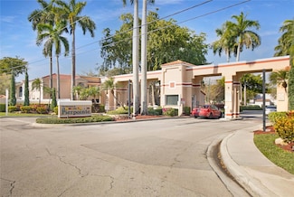 11890 NW 11th St, Pembroke Pines, FL 33026