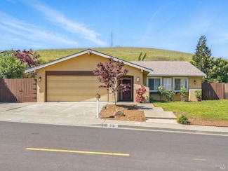 215 Panorama Dr, Benicia, CA 94510