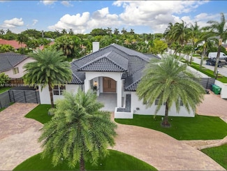 11390 SW 30th St, Miami, FL 33165