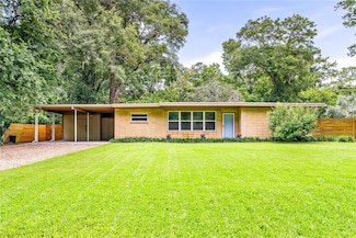 3800 SW 19th St, Gainesville, FL 32608