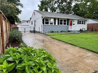 419 Galveston Ct, Hampton, VA 23669