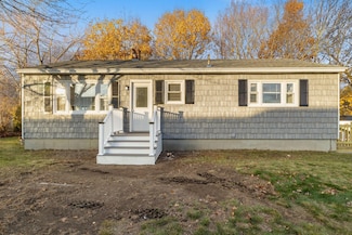 5 Eastgate Ave, Biddeford, ME 04005