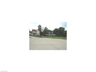 22 Spring Echo Ct, Mogadore, OH 44260