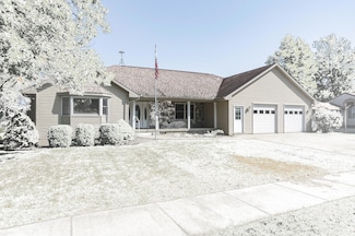 305 S Heyer St, Westphalia, MI 48894