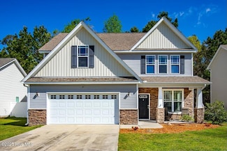 451 Peregrine Ridge Dr, New Bern, NC 28560