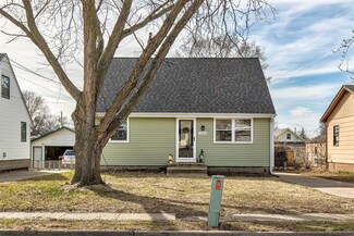 2524 E 39th Ct, Des Moines, IA 50317