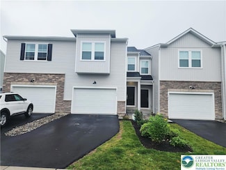 7635 Clayton Ave, Coopersburg, PA 18036