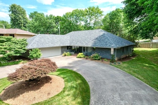 337 N Belaire St, Monett, MO 65708
