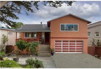 816 Buena Vista St, Moss Beach, CA 94038