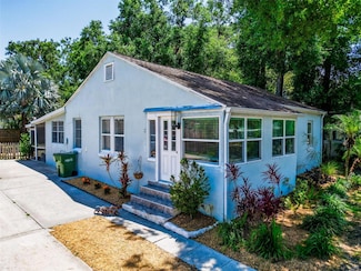 1221 E Hamilton Ave, Tampa, FL 33604