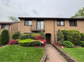 125 Fort Hill Ave, Yonkers, NY 10710