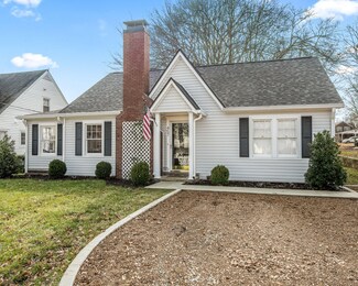 457 E Madison St, Pulaski, TN 38478