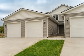 1073 Century Village Ln NE, Rochester, MN 55906