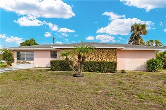 802 Hillside St, Lehigh Acres, FL 33936