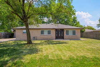 1421 Marigold Dr, Joliet, IL 60433